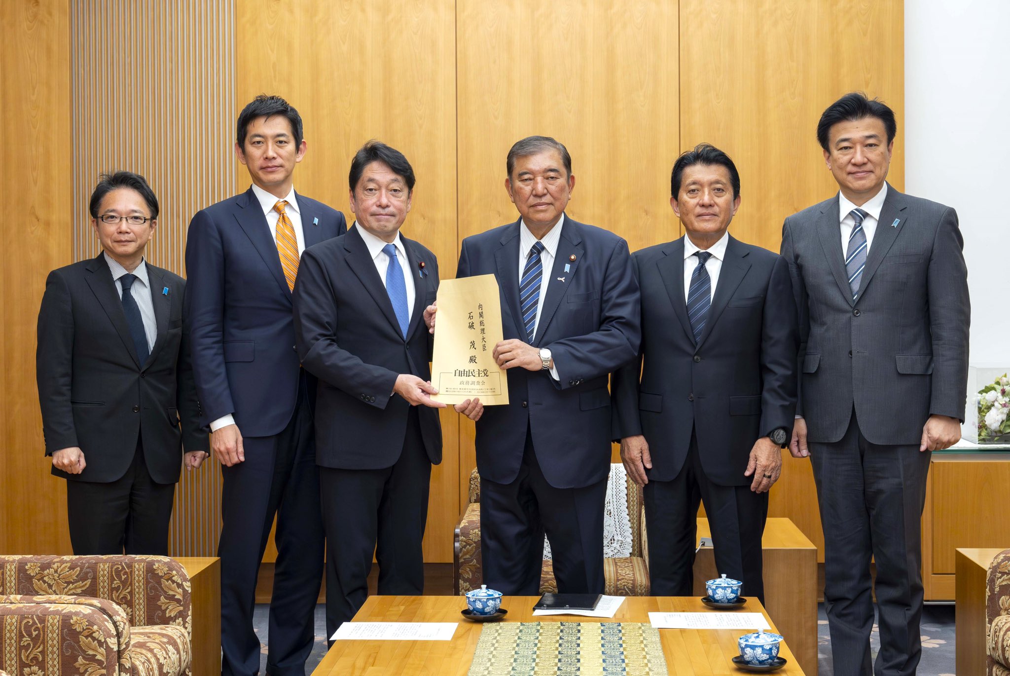 能動的サイバー防御の早期法制化について総理に提言申し入れ | 小林鷹